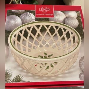 Lenox Cream and Green Holly Lattice Bowl